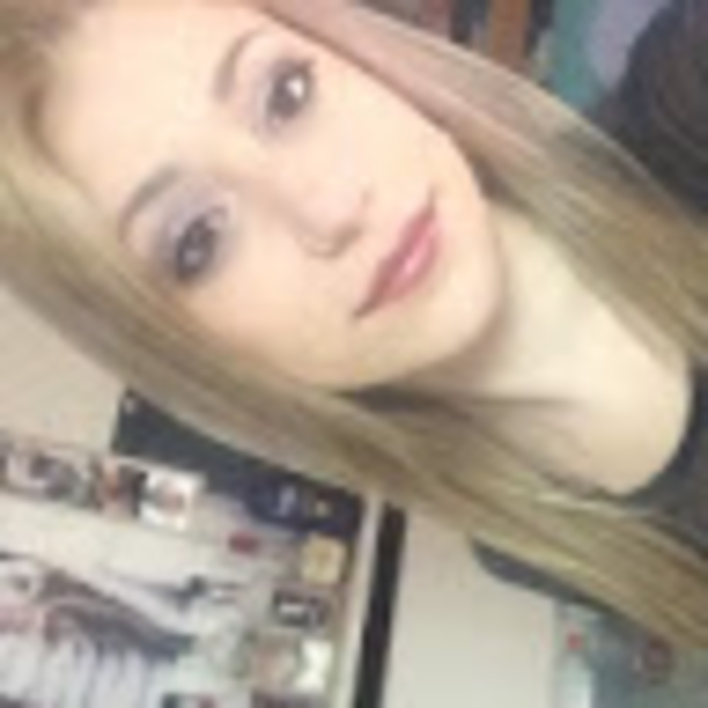 Meet your Posher, Livy